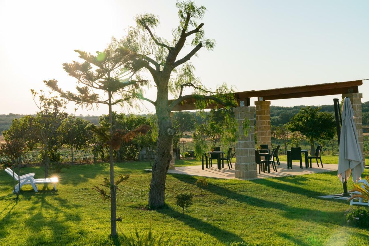 Villa Casale Cerfignano Eksteriør billede